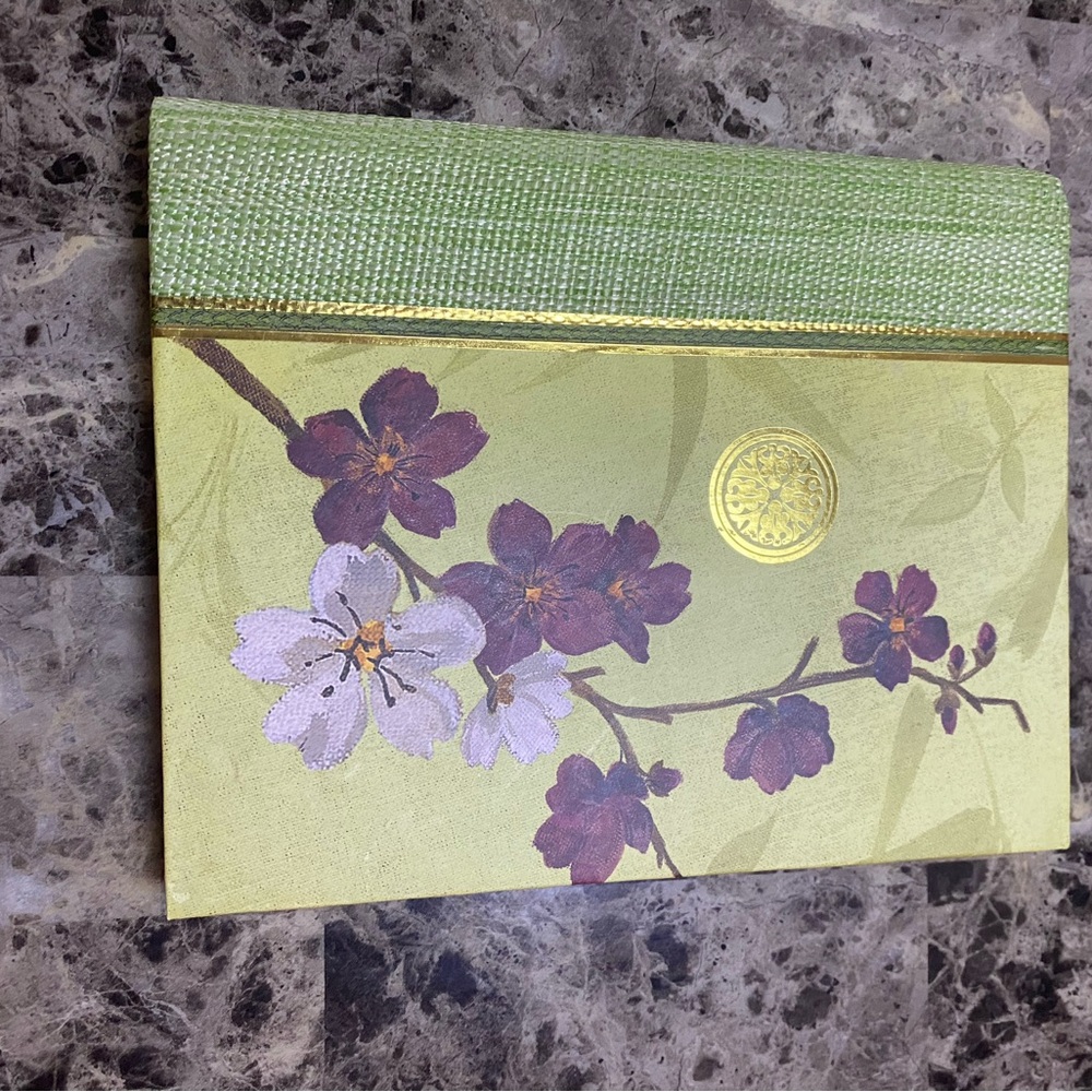 NWOT Floral Green and Gold Journal